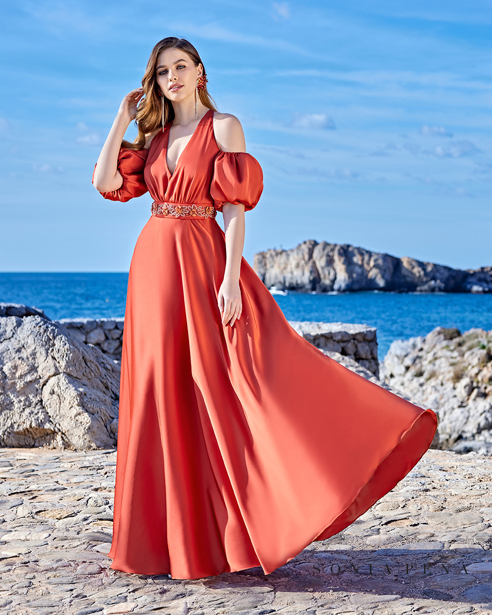 Long dress. DelMar Collection Spring-Summer 2023. Sonia Peña - Ref. 1230062