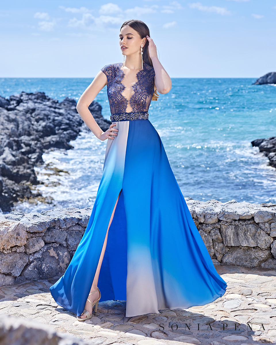 Long dress. DelMar Collection Spring-Summer 2023. Sonia Peña - Ref. 1230081